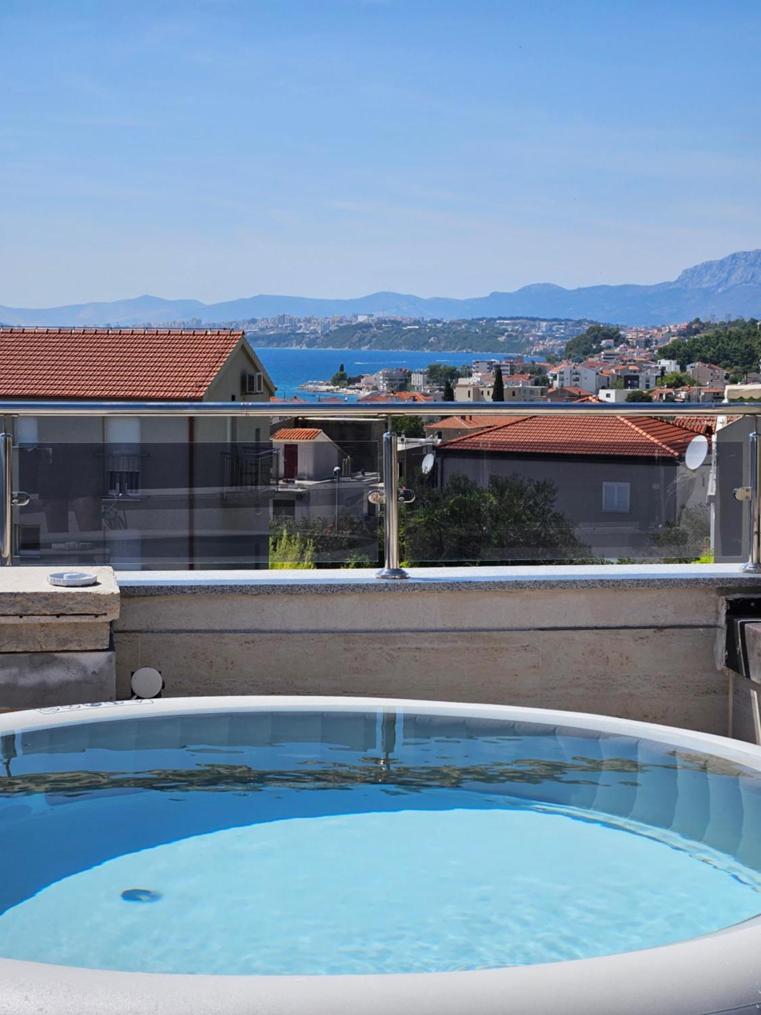 Modern Villa With Jacuzzi, Beautiful Sea View, Near Split! Villa 36A ポドストラナ エクステリア 写真